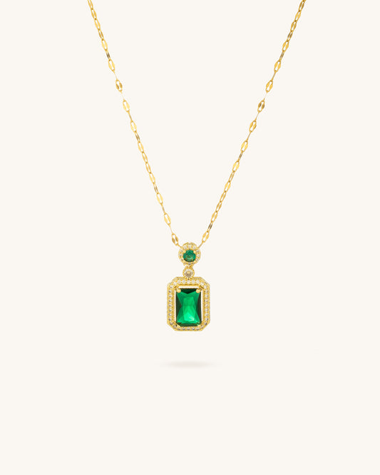 EMERALD PENDANT NECKLACE