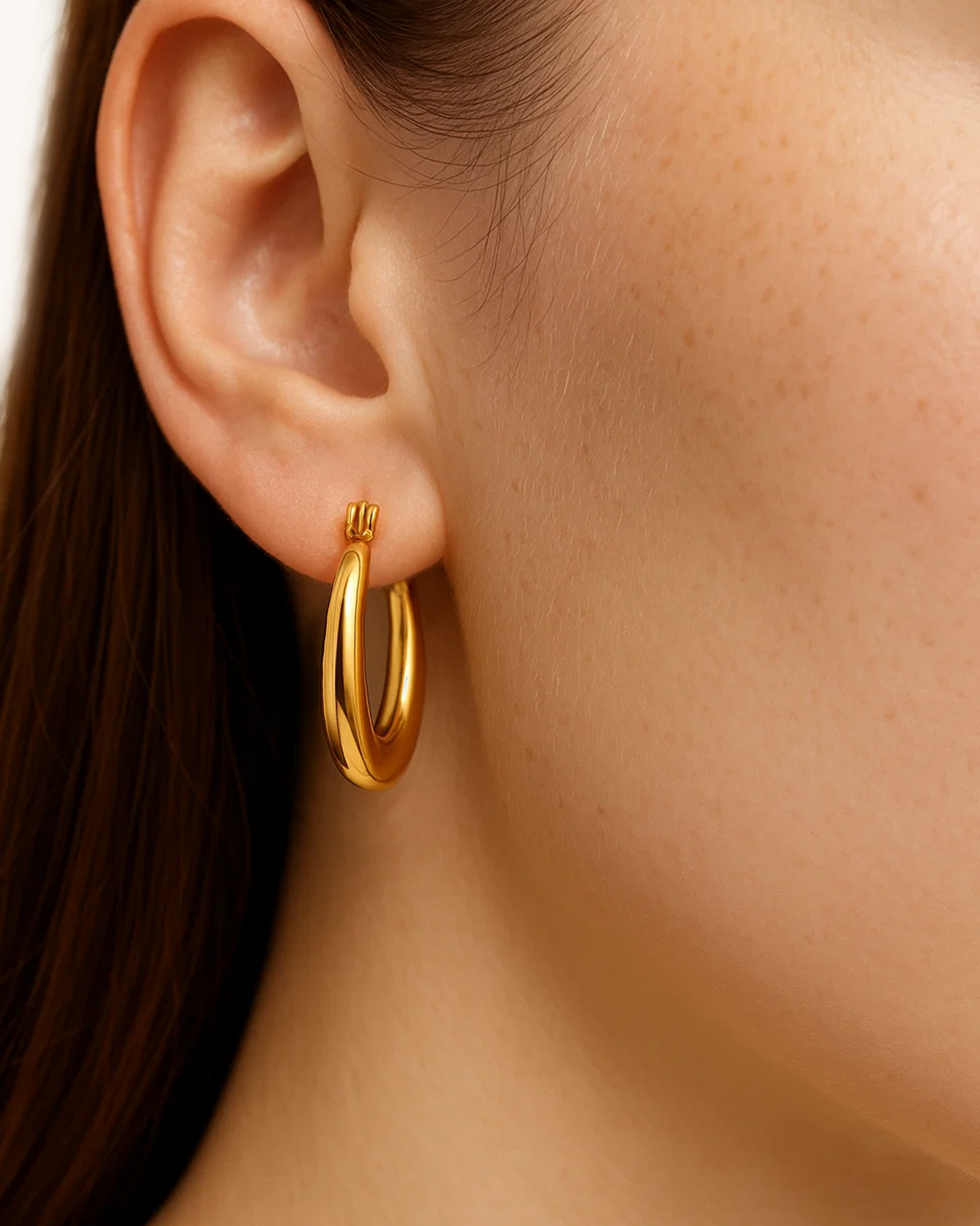 TEARDROP HOOP