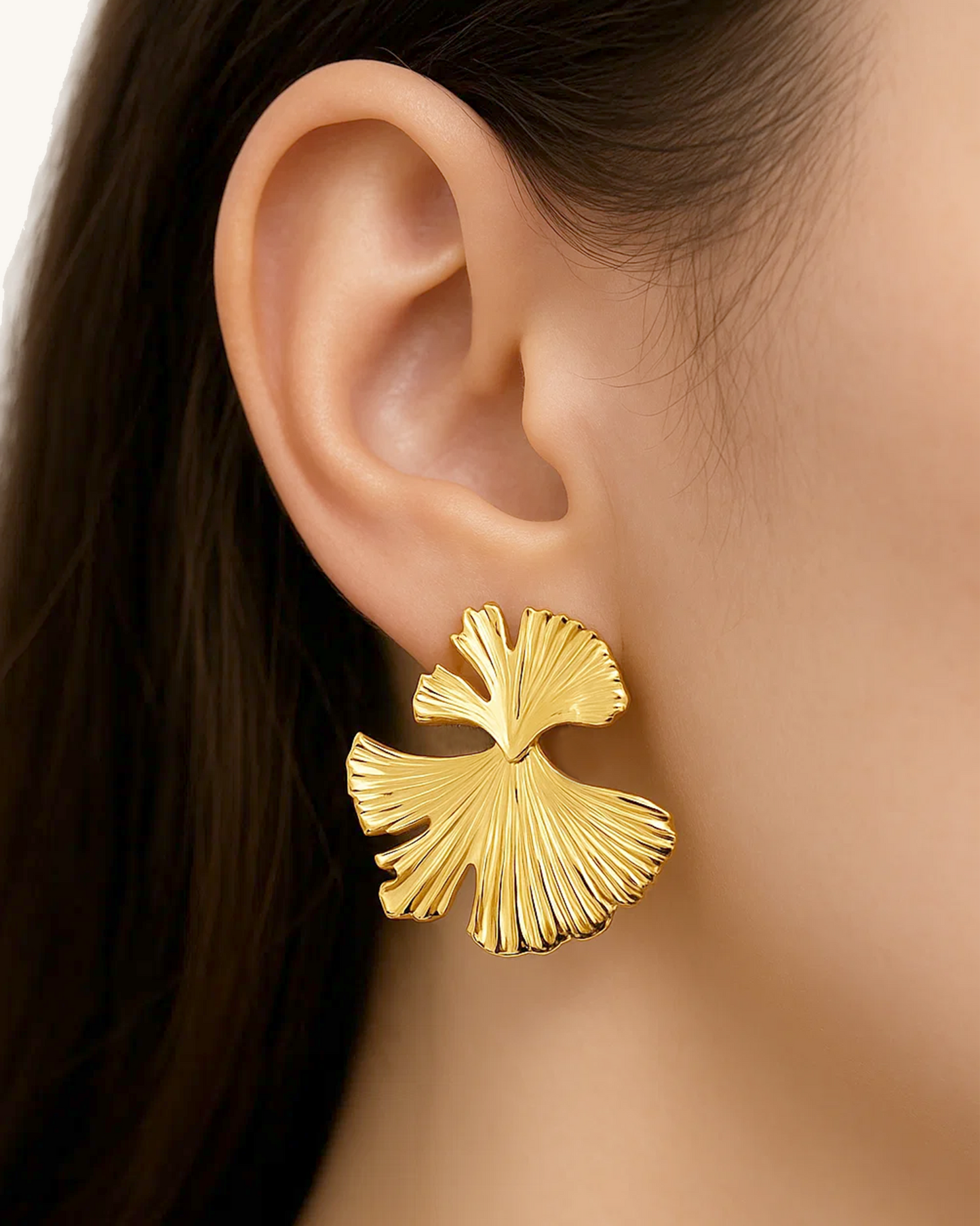 GINKGO PETAL EARRINGS
