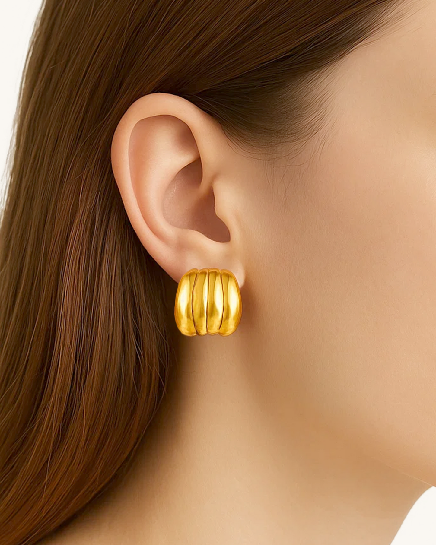 FOLDED DOME STUD