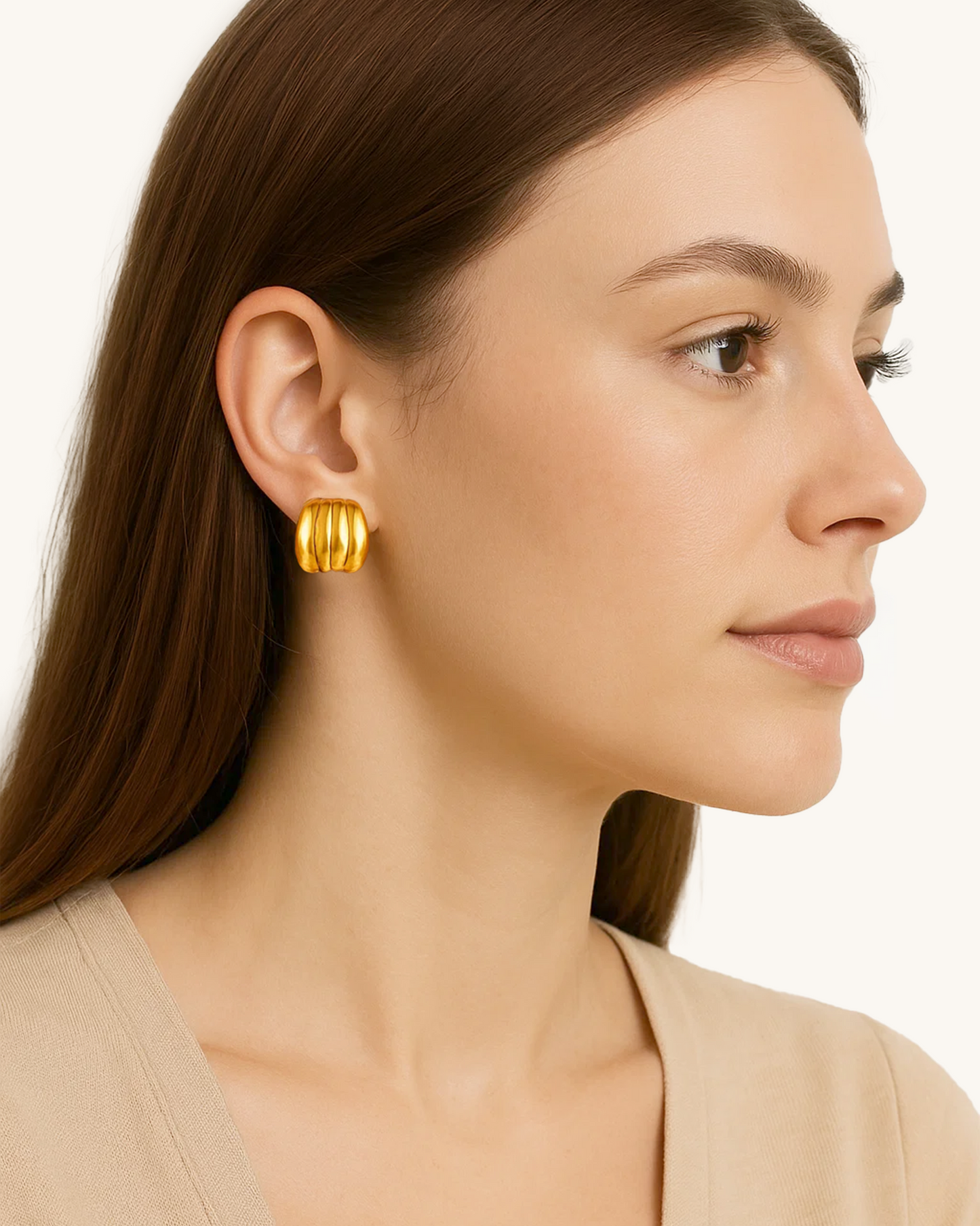 FOLDED DOME STUD