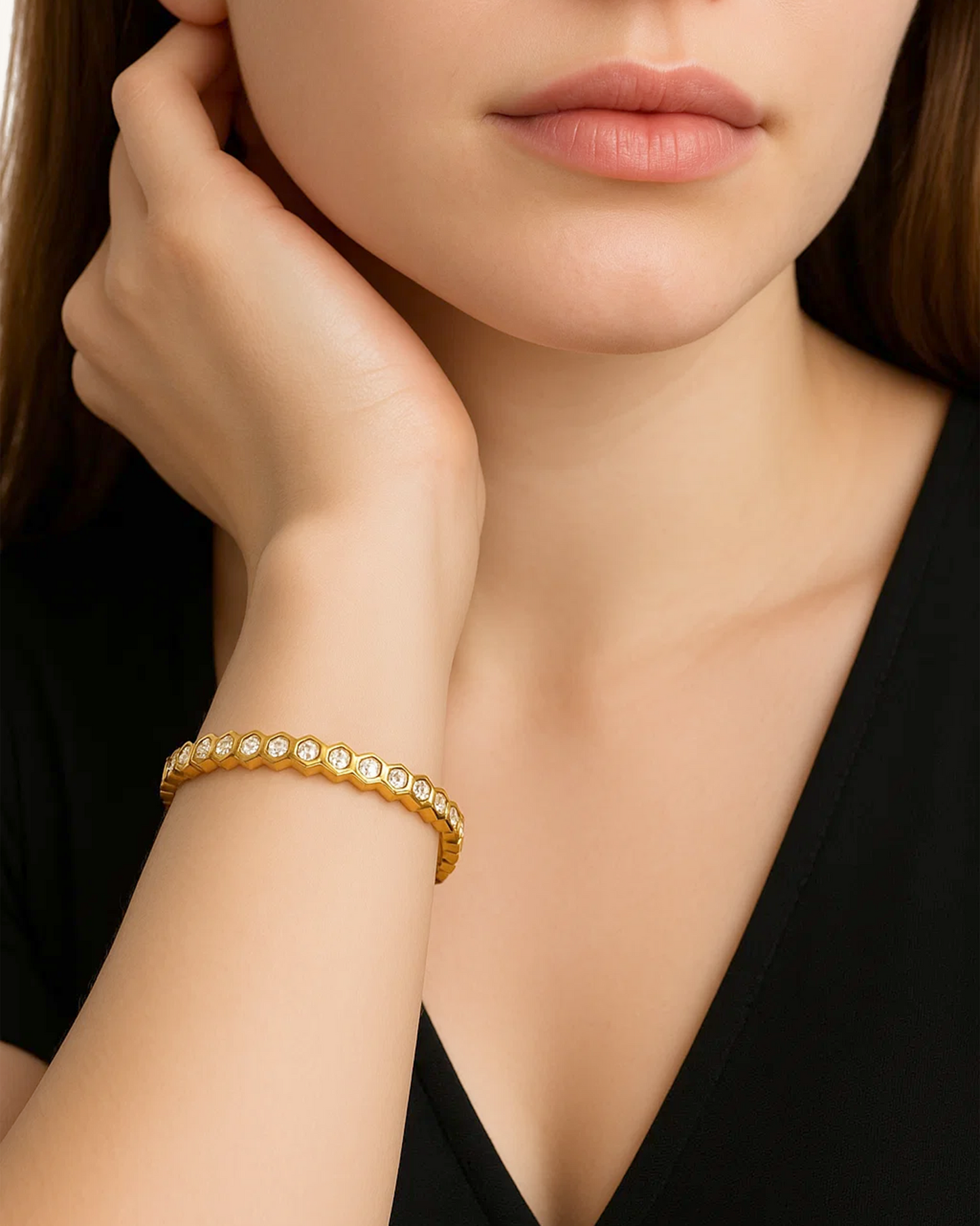 HONEYCOMB SPARKLE BANGLE