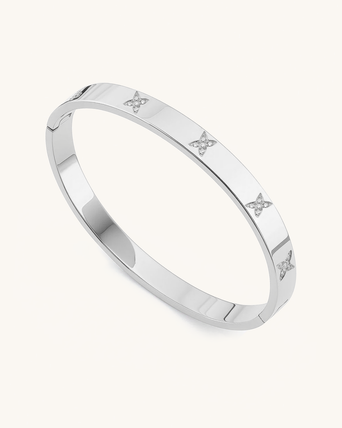 STAR MOTIF BANGLE