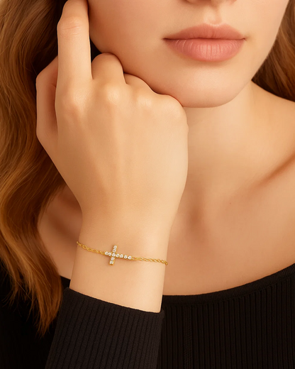 CROSS CHARM BRACELET
