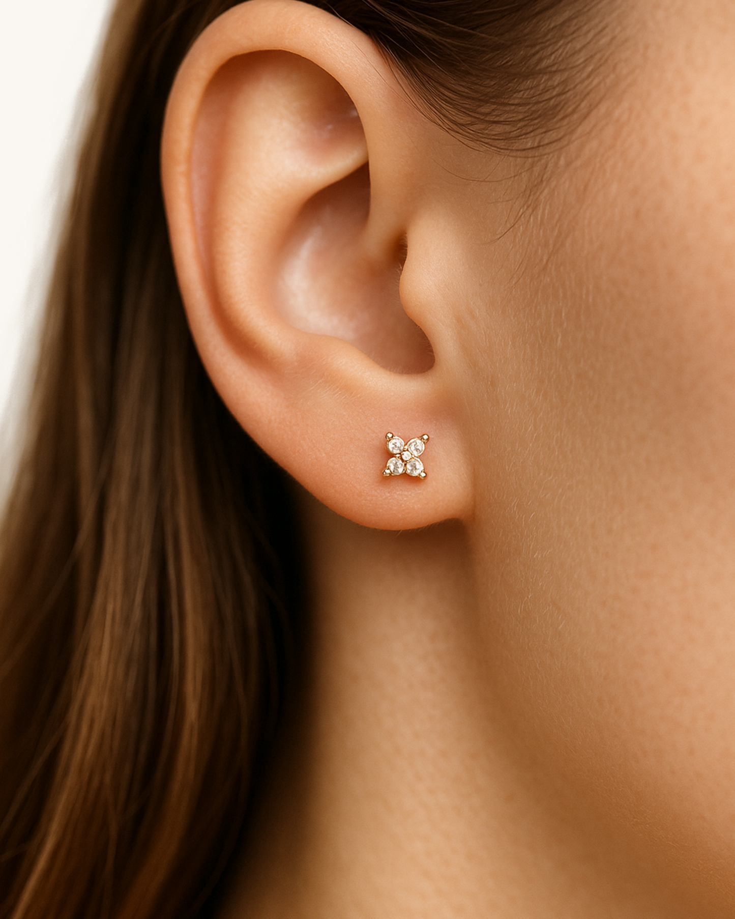PETITE BLOOM STUDS