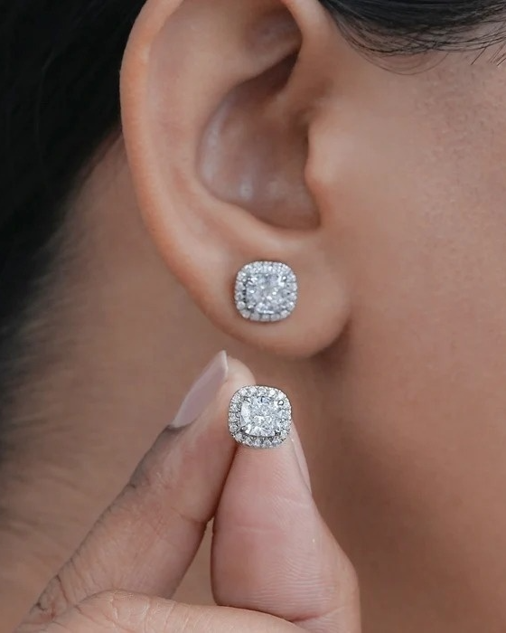 CUSHION HALO STUDS