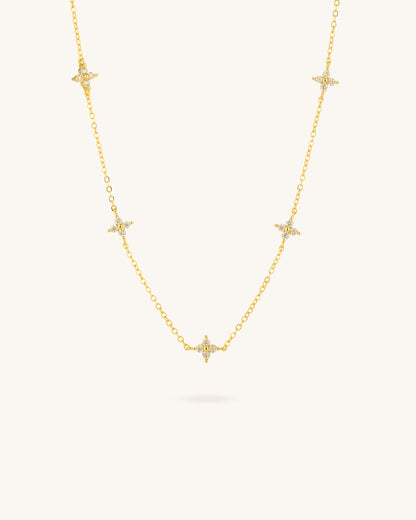 DAINTY FLORAL NECKLACE