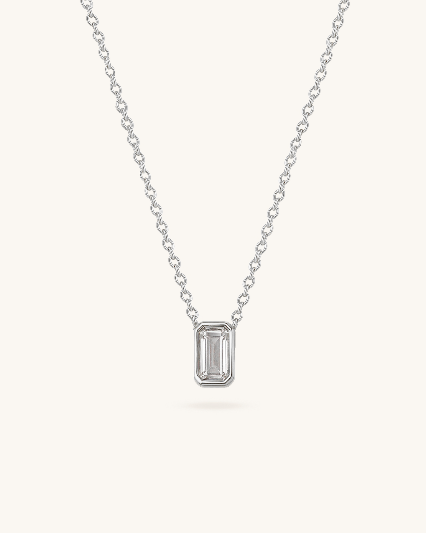 CLASSIC BAGUETTE NECKLACE