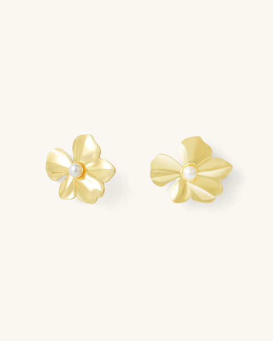BLOSSOM PEARL STUDS