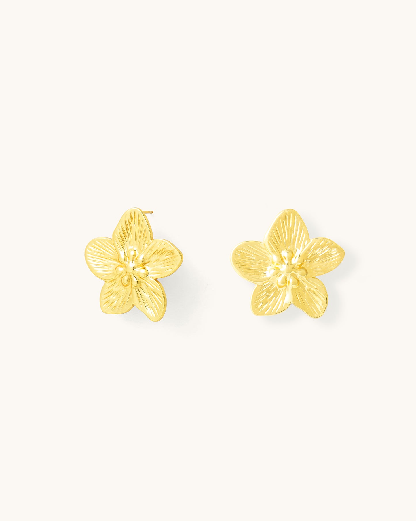BLOSSOM TEXTURED STUDS