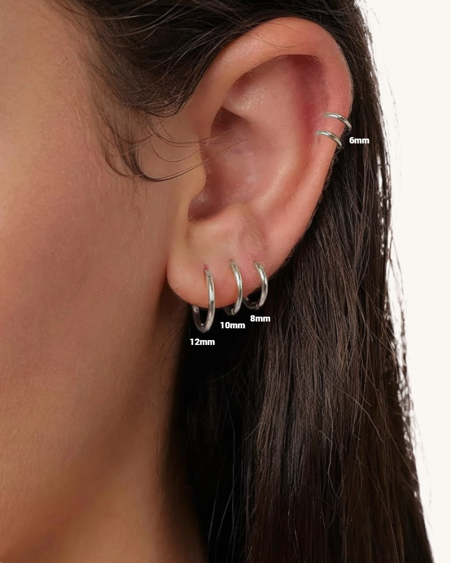 CLASSIC SMALL HOOPS