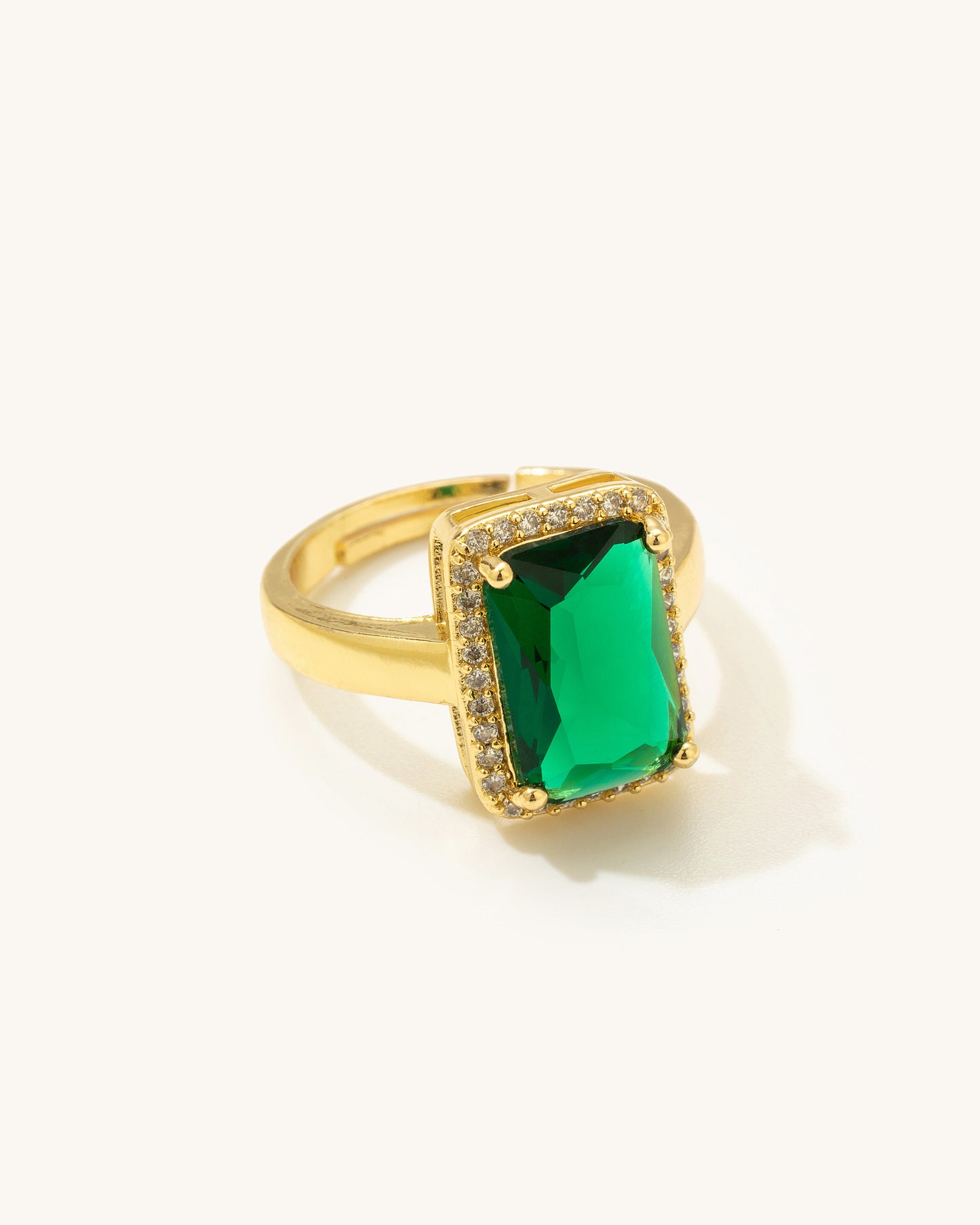GREEN RECTANGLE RING