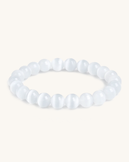 WHITE CAT EYE